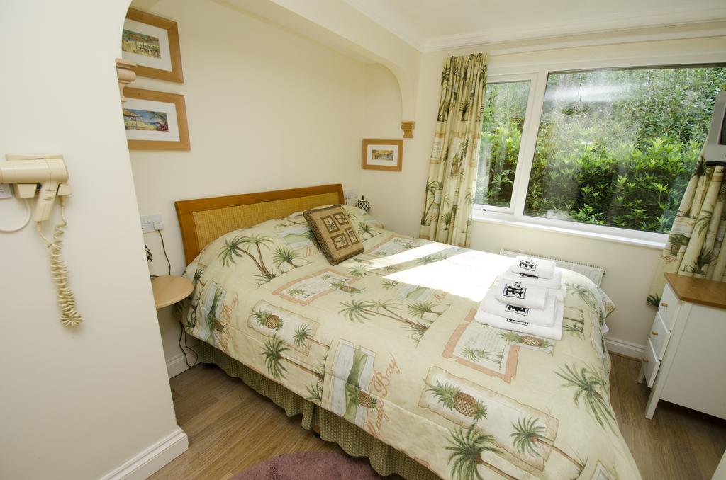 Watermouth Lodges イフラクーム 部屋 写真